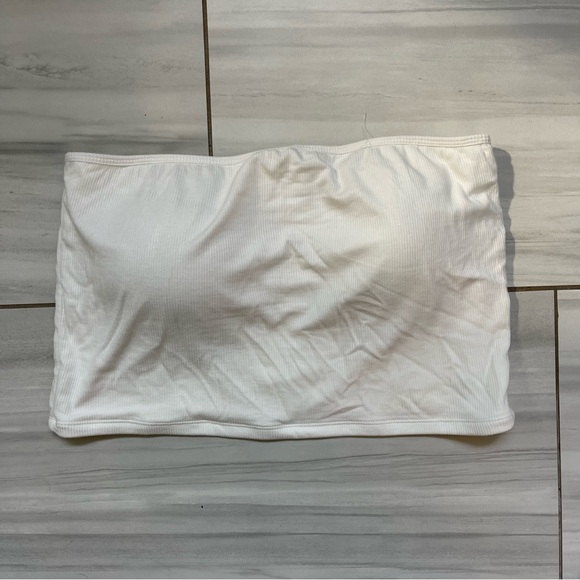 KLASSY NETWORK - BRALESS - 3X - WHITE TUBE TOP - Picture 4 of 7